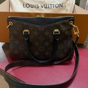 Trade with dk1983 Authentic Louis Vuitton Pallas BB. Monogram & Black.